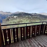 Chalet Les Pieux 3* Кре-Волан