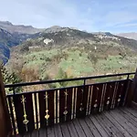 Отель Chalet Les Pieux