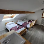 Отель Chalet Les Pieux