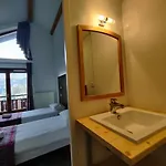Chalet Les Pieux Отель 3*