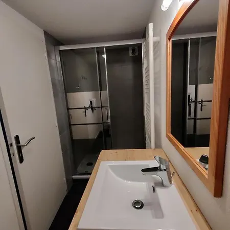 호텔 Chalet Les Pieux 3*