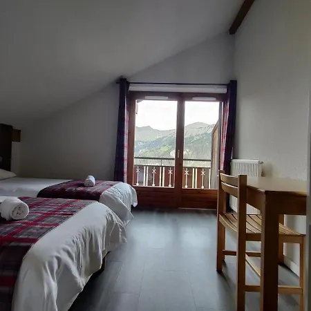 Chalet Les Pieux 크레볼랑