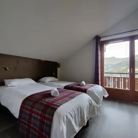 Chalet Les Pieux 호텔