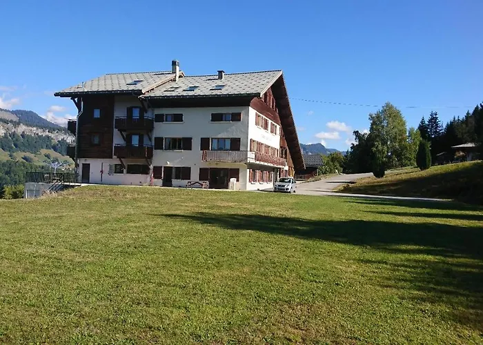Chalet Les Pieux Szálloda