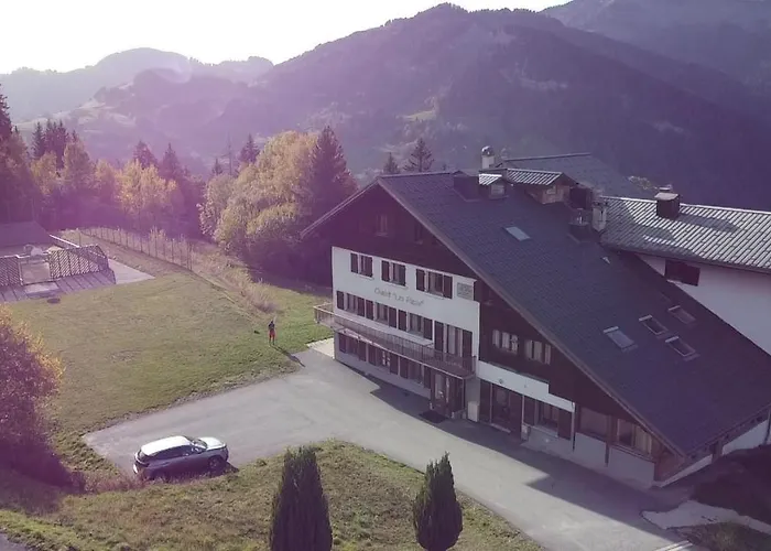 فندق Chalet Les Pieux 3*