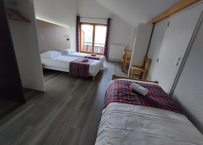 Chalet Les Pieux فندق كري فولا