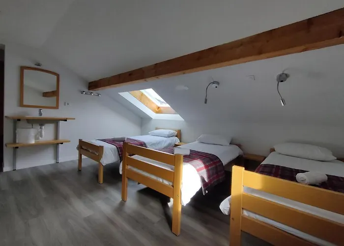 Chalet Les Pieux كري فولا