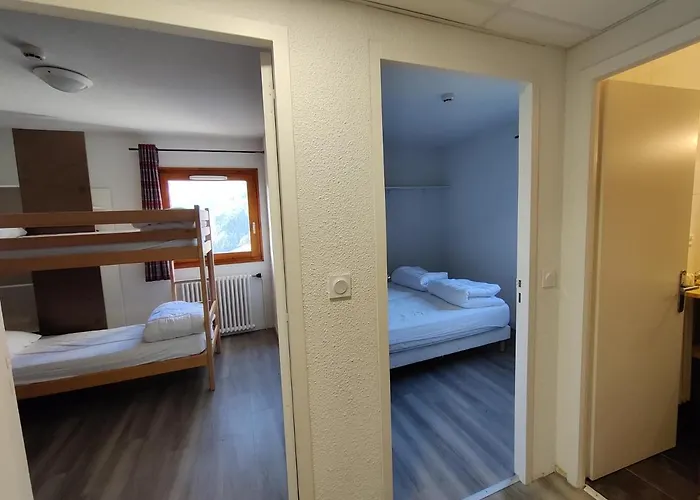 فندق Chalet Les Pieux 3*